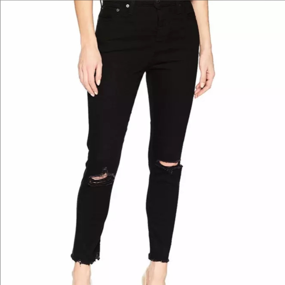 Levi’s Wedgie Skinny Distressed Jeans